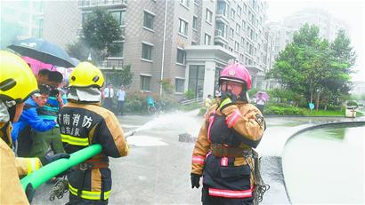 济南市强力推进“九小场所”消防安全标准化建设