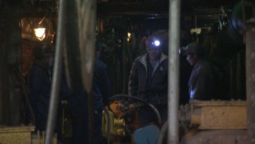江西煤矿透水事故被困者位置仍未确定 已加快排水