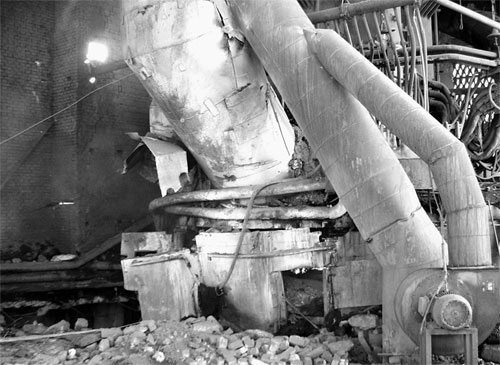 吉元冶金发生一起熔融硅铁遇水爆炸事故 2死14伤